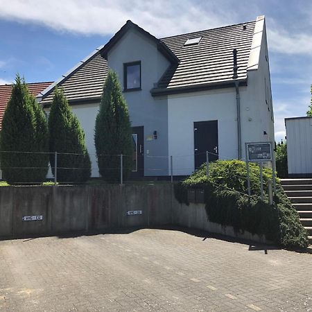 Villa Huegel _ Og_Fewo Göhren-Lebbin Eksteriør billede